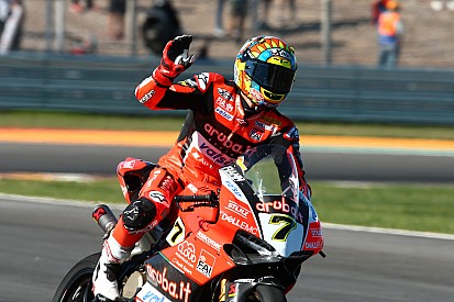 Davies: "Tutta l'attenzione è ormai tutta sulla Ducati Panigale V4"