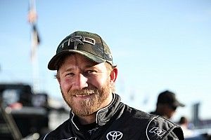 Jeffrey Earnhardt lands nine-race Xfinity deal with Joe Gibbs Racing