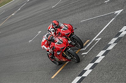 WSBK-Test Aragon: Ducatis neues V4-Bike trifft auf Weltmeister Jonathan Rea