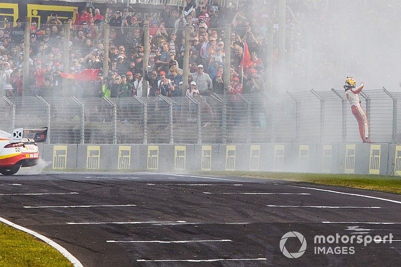 Famous IndyCar celebration revived in Supercars