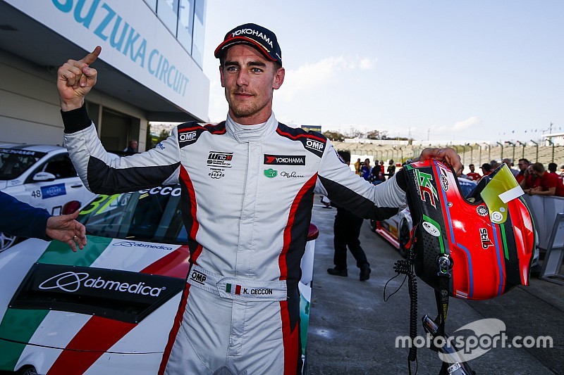 L'esultanza di Ceccon: "Grande weekend per tutti noi di Alfa Romeo, domani riproverò a vincere!"