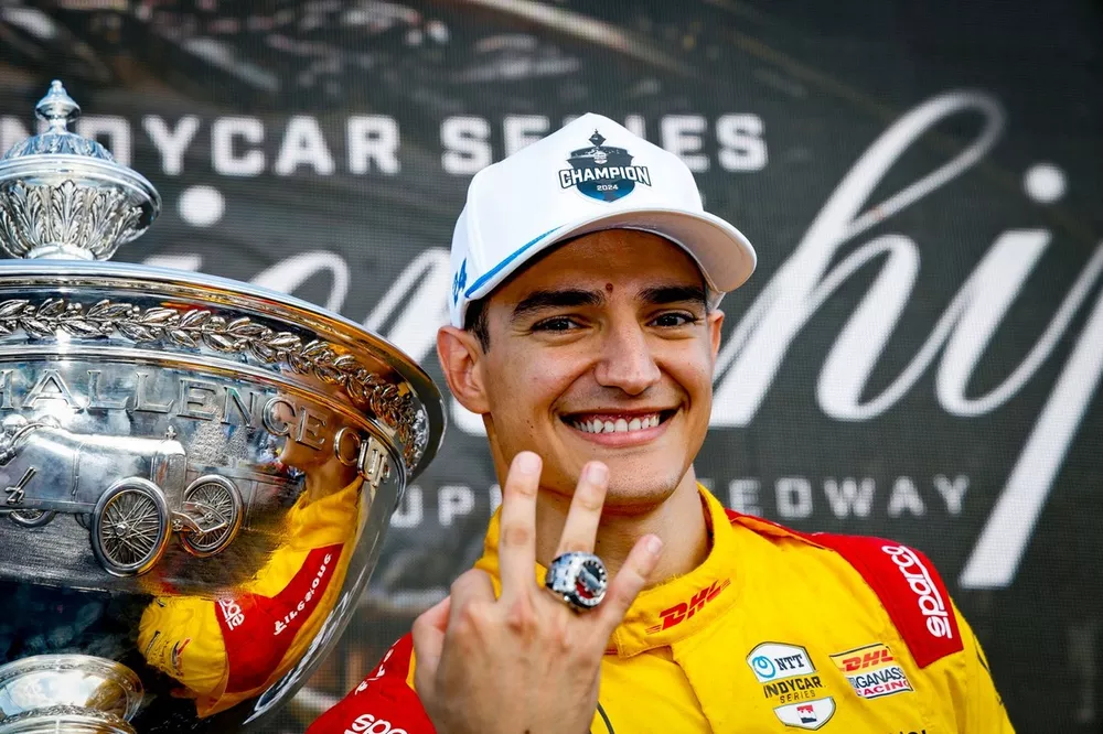 Alex Palou, Chip Ganassi Racing Honda, podium
