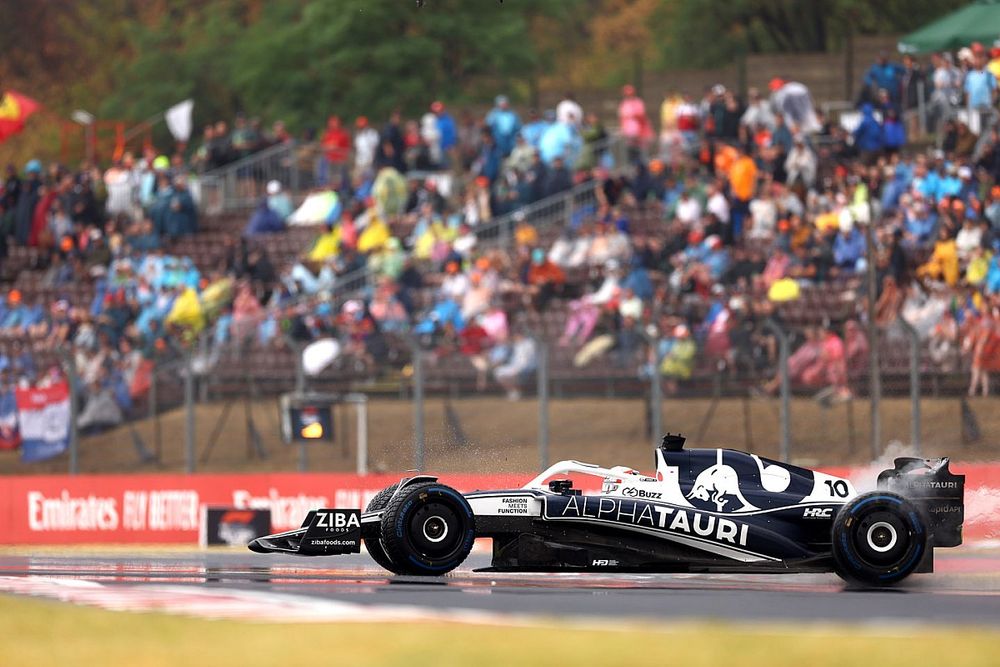 Gasly szerint azért hozzák szóba más csapatokkal is, mert immáron egy „teljesebb versenyző”