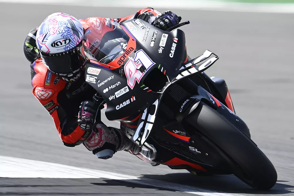 Aleix Espargaro, Aprilia Racing Team