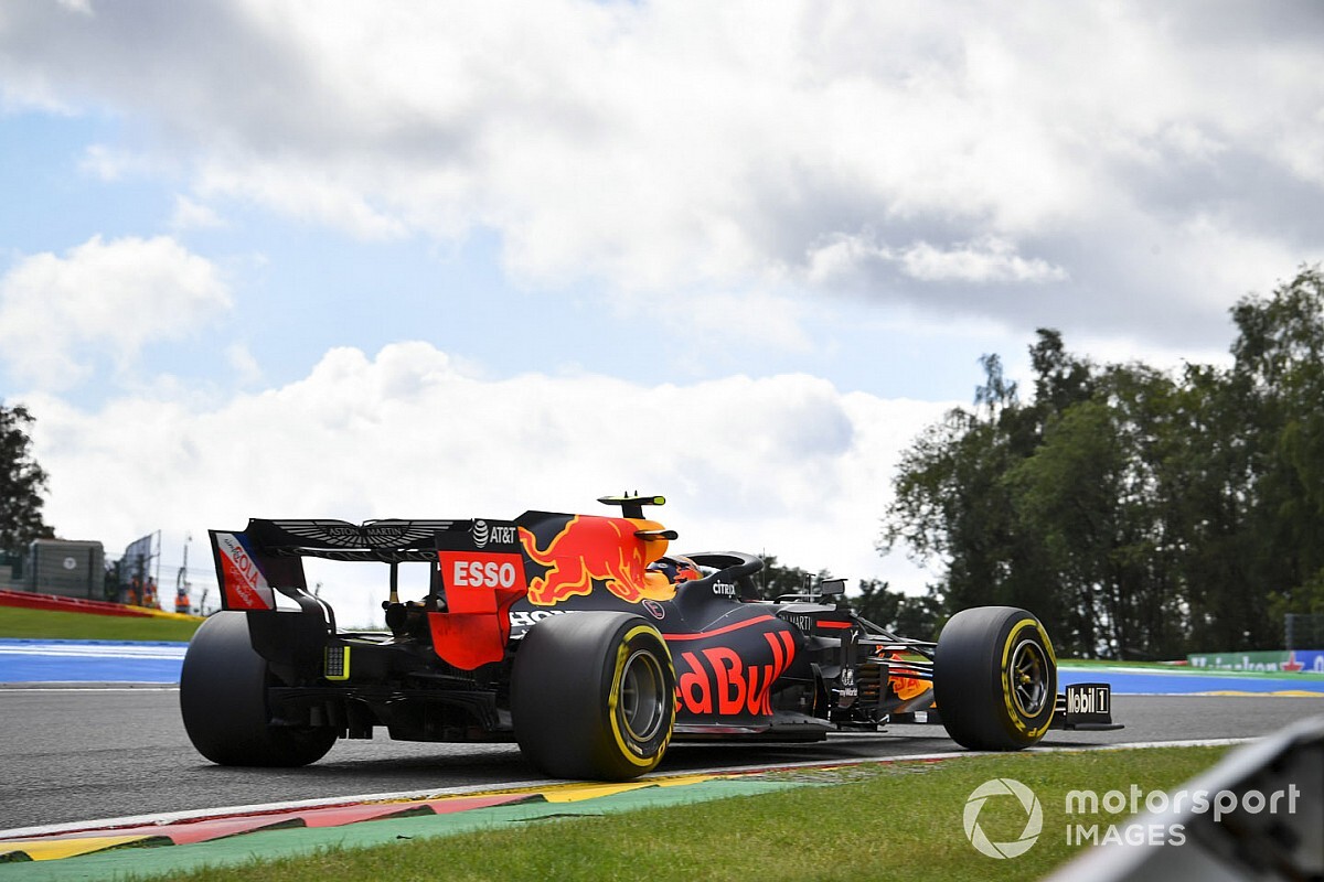 Albon örül, hogy végre működik alatta a Red Bull
