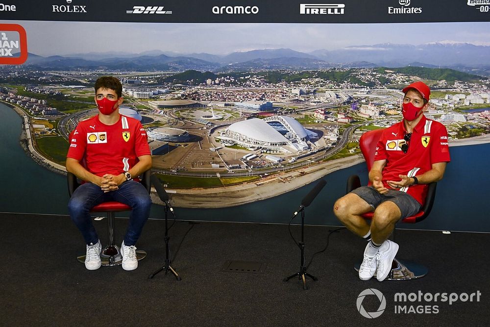 Charles Leclerc, Ferrari ve Sebastian Vettel, Ferrari basın toplantısında