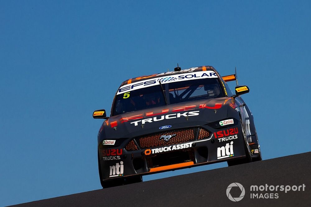 Lee Holdsworth, Michael Caruso,  Tickford Racing Ford