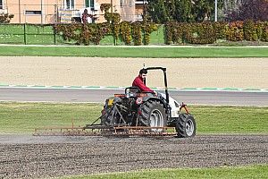 Las fotos del viernes del GP de F1 en Imola... sin coches en pista