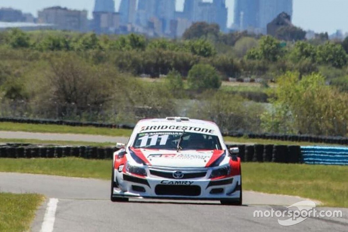 Barrichello estreia com pole e vitória na Top Race, na Argentina