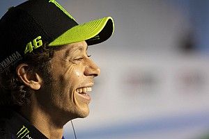 Rossi: “Correré el próximo año y en verano decidiré si sigo en 2022”