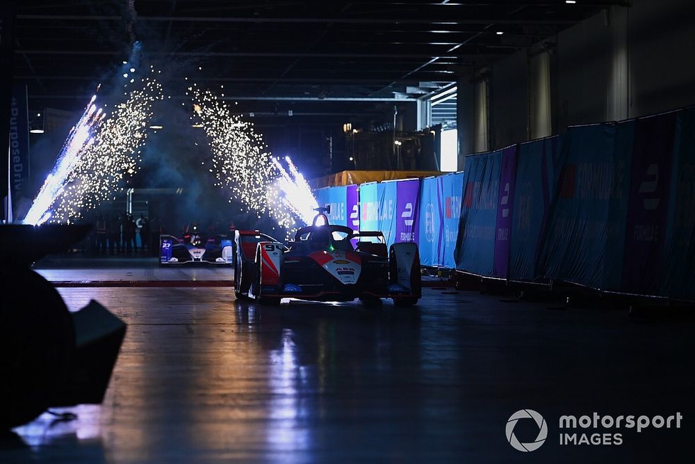 London E-Prix: Lynn claims maiden FE win after di Grassi black-flagged