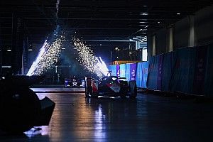 Londra E-Prix: Di Grassi'ye siyah bayrak gösterildi, Lynn zafere uzandı!