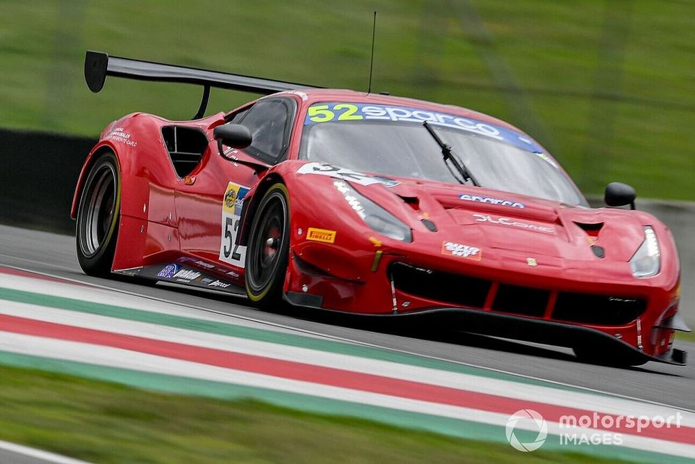 GT Sprint, Mugello, Libere 2: zampata della Ferrari-AF Corse #52