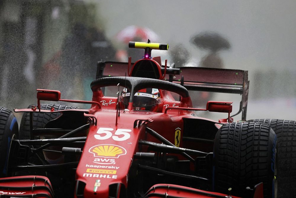 Carlos Sainz Jr., Ferrari SF21