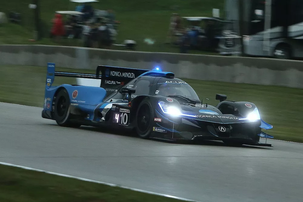 #10 Wayne Taylor Racing Acura ARX-05 Acura DPi: Ricky Taylor, Filipe Albuquerque