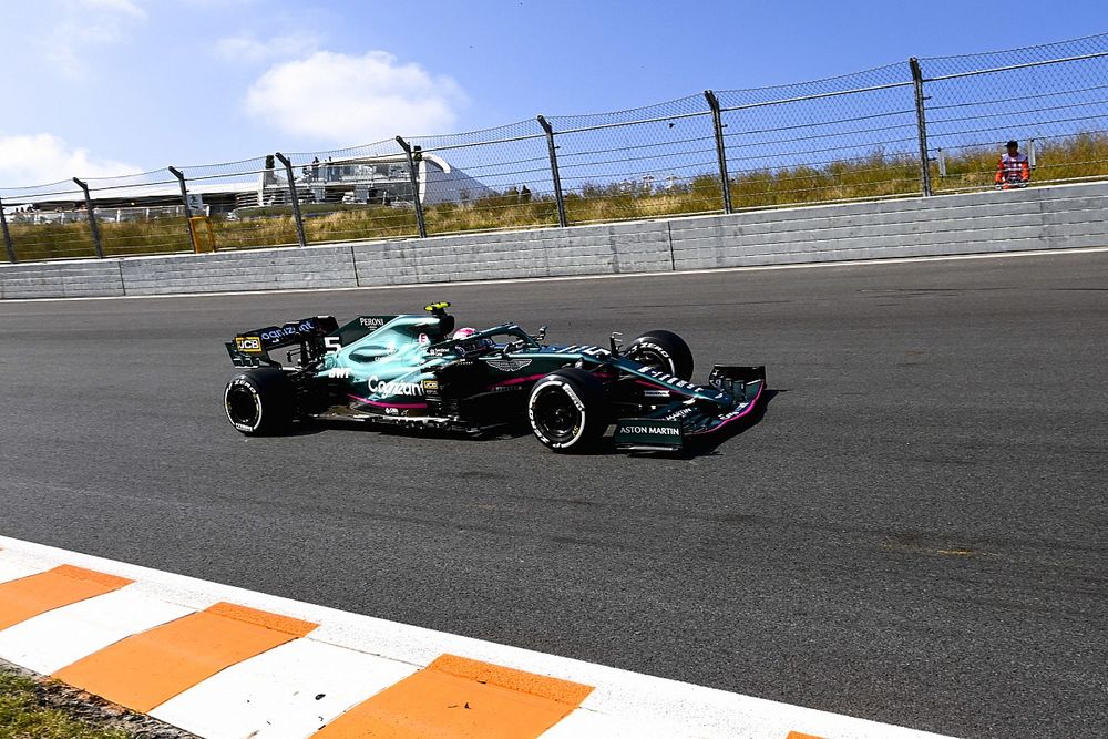 Sebastian Vettel, Aston Martin AMR21