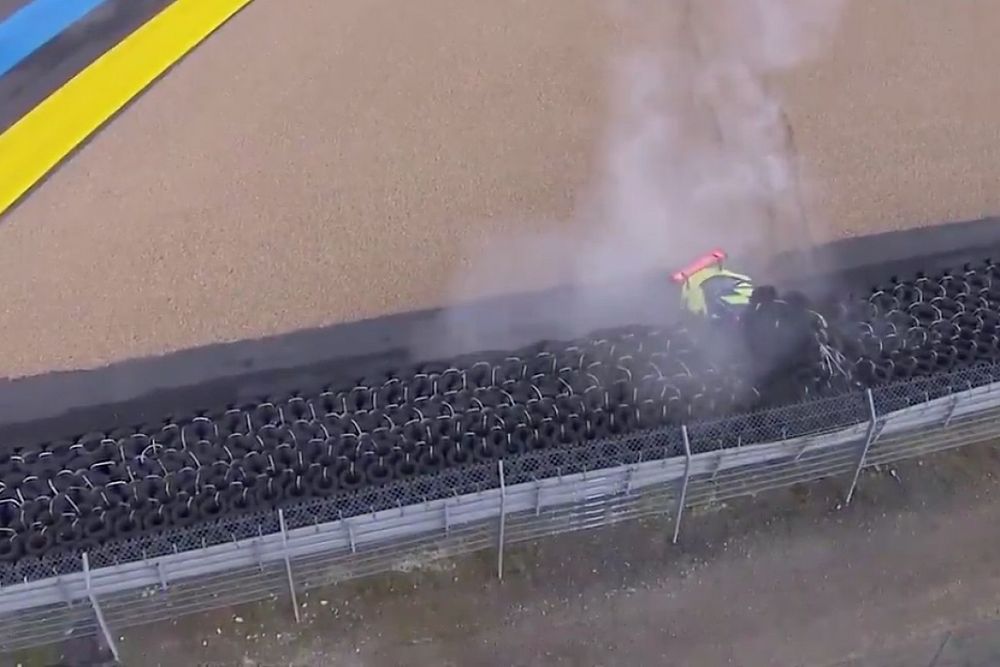 El primer accidente fuerte de las 24h de Le Mans 2021