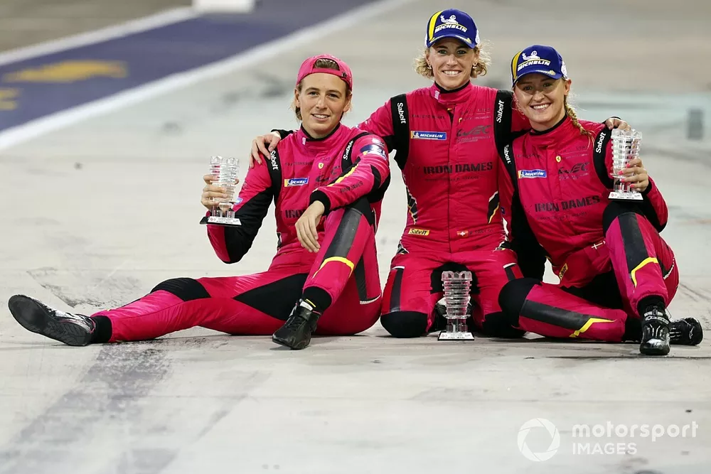 #85 Iron Dames Ferrari 488 GTE EVO GTE-AM: Rahel Frey, Michelle Gatting, Sarah Bovy