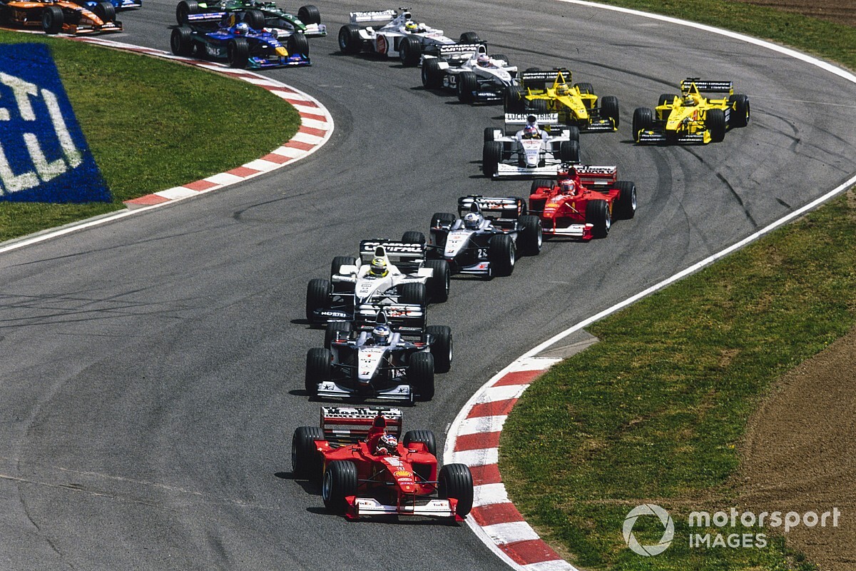 Barrichello élete egyik legnagyobb manővere a Schumacher-testvérek ellen: videó