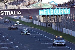 Sokkoló Button-győzelem, Hamilton-kizárás az F1-es évadnyitón
