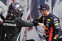 Wolff: "Per il Mondiale ci sono anche Verstappen e la Red Bull"