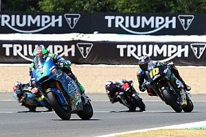 Bastianini scoort verrassende eerste overwinning in Moto2