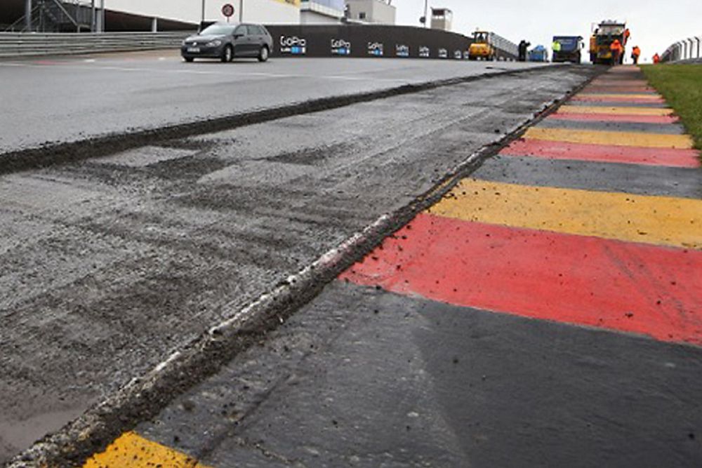 Neuasphaltierung am Sachsenring