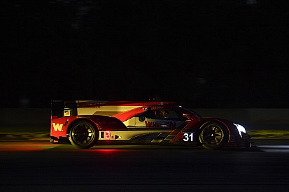 Nasr domina treino noturno das 24 Horas de Daytona