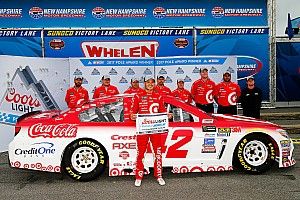 Larson scores fourth pole of the season in New Hampshire