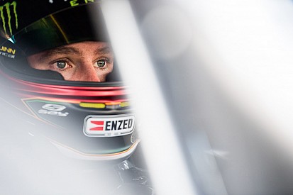 Strakka signs Supercars ace for Bathurst bid