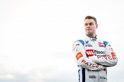 Moffat rejoins former Supercars squad with new TCR deal