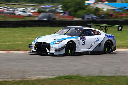 Ümit Ülkü, Nismo GT-R'ı ile sezona galibiyetle başladı