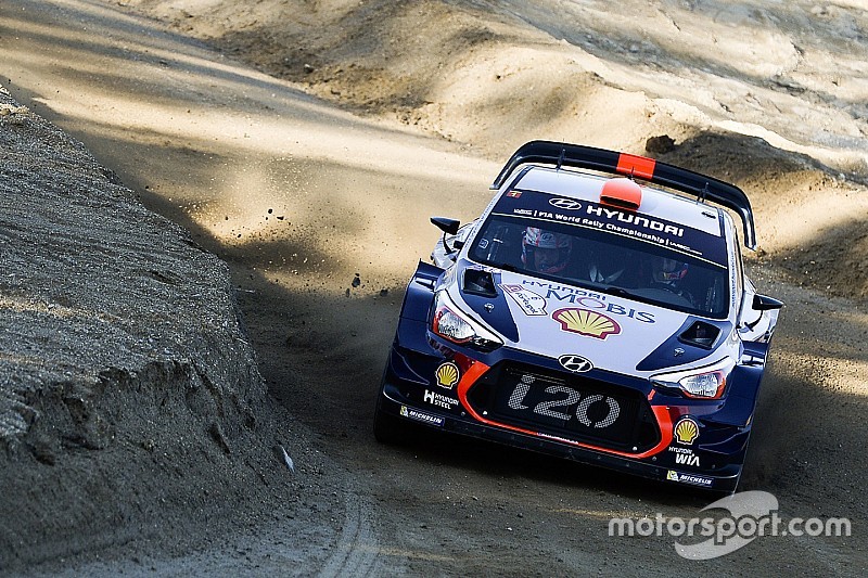 Neuville aime la Sardaigne, Sordo un peu moins