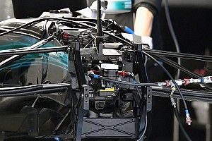 Четыре миллиметра преимущества. В Mercedes нашли повод написать в FIA