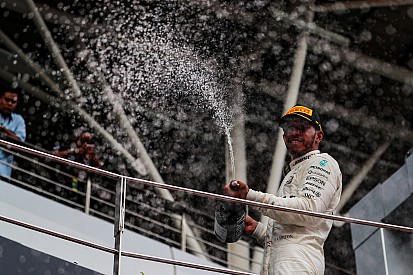 Classifica mondiale piloti F.1: Hamilton in Malesia guadagna solo 6 punti