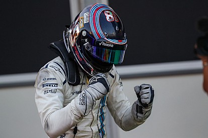 Nico Rosberg vuelve a manejar un auto de F1