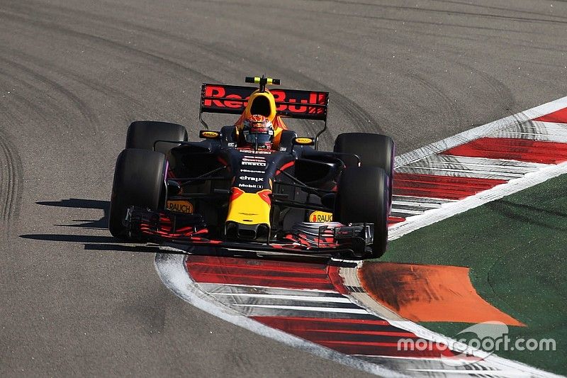 De l'action au départ, et puis l'ennui pour Verstappen