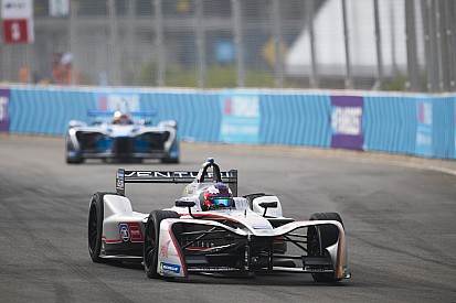 Paffett Formula E ile ilgilendiğini Mercedes'e iletmiş