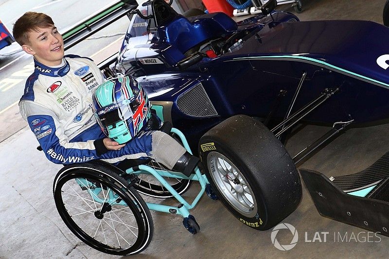 Billy Monger makes his single seater racing car comeback by testing a Carlin run MSV Formula 3 car