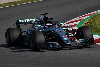 Test Barcellona, Giorno 2, Ore 11: Giovinazzi alle spalle di Bottas