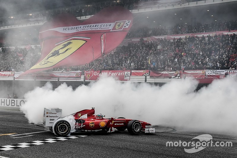 Fotogallery: il fantastico Ferrari Show alle Finali Mondiali 2017