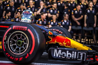 Ma reggel mutatják be a Red Bull legújabb F1-es autóját: jön az RB14