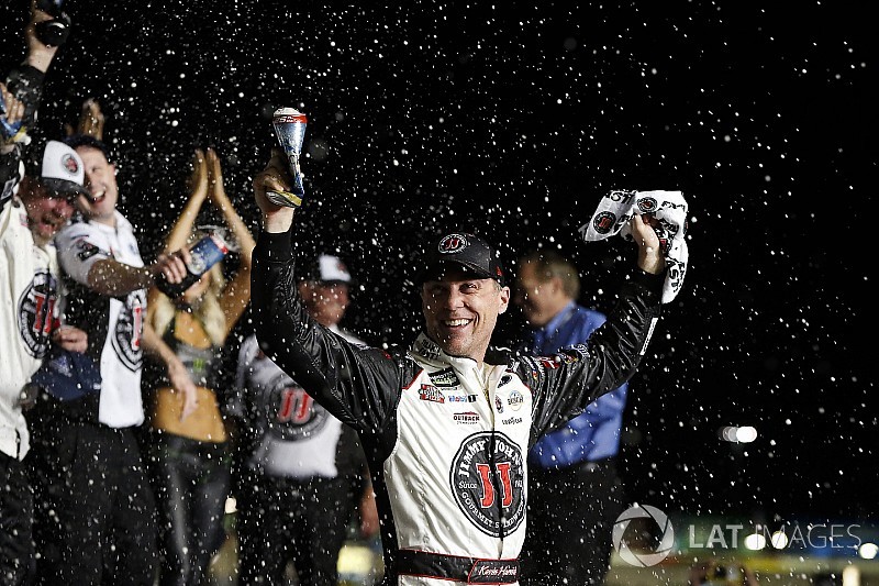 Kevin Harvick rememora sus dos triunfos en Atlanta