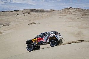 Dakar: Időbüntetést kapott az éllovas