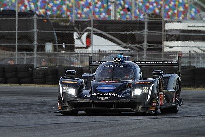 Cadillac cierra con dominio los test en Daytona y Alonso en 11°