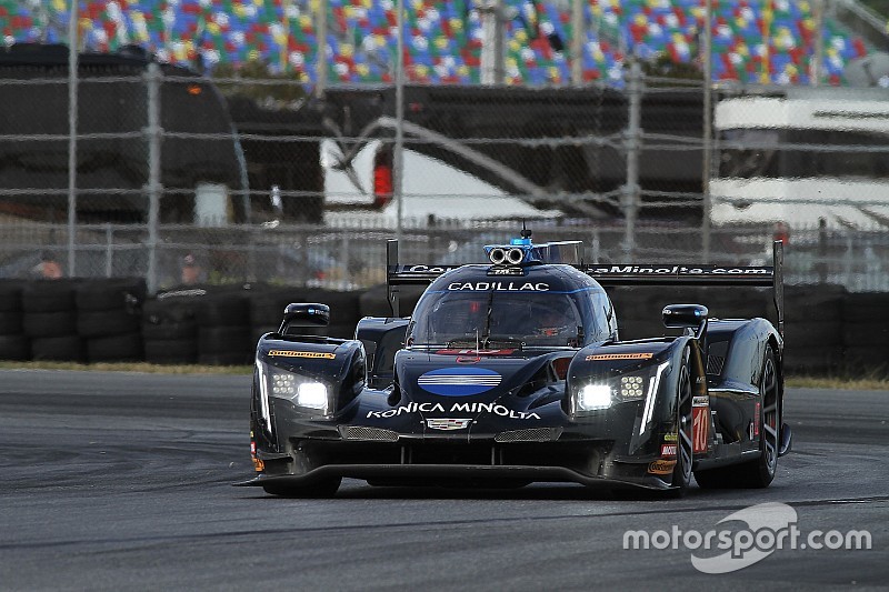 Cadillac cierra con dominio los test en Daytona y Alonso en 11°