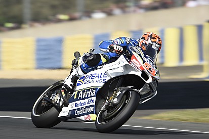 Schwerer Sturz von Tito Rabat beim Barcelona-Test
