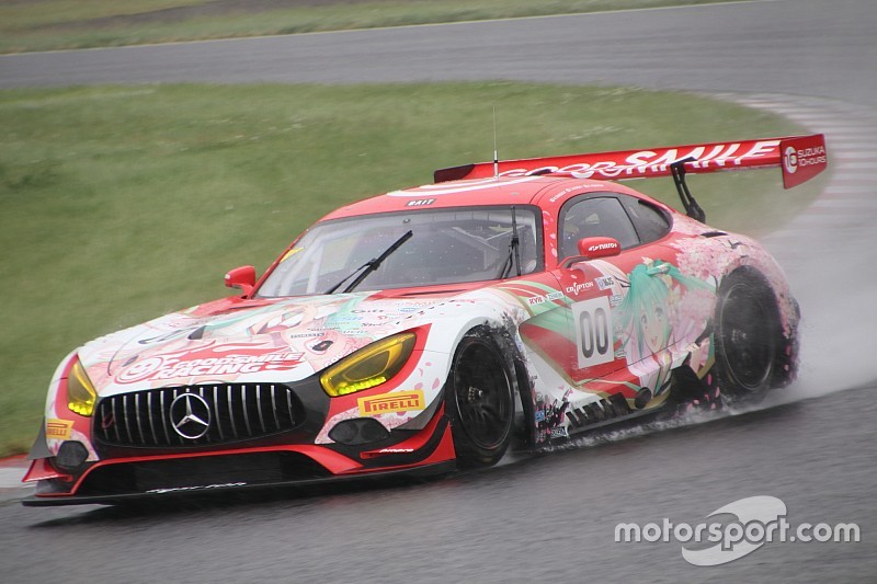 鈴鹿10H公式テストがスタート、初音ミクAMG “鈴鹿10H仕様”初走行