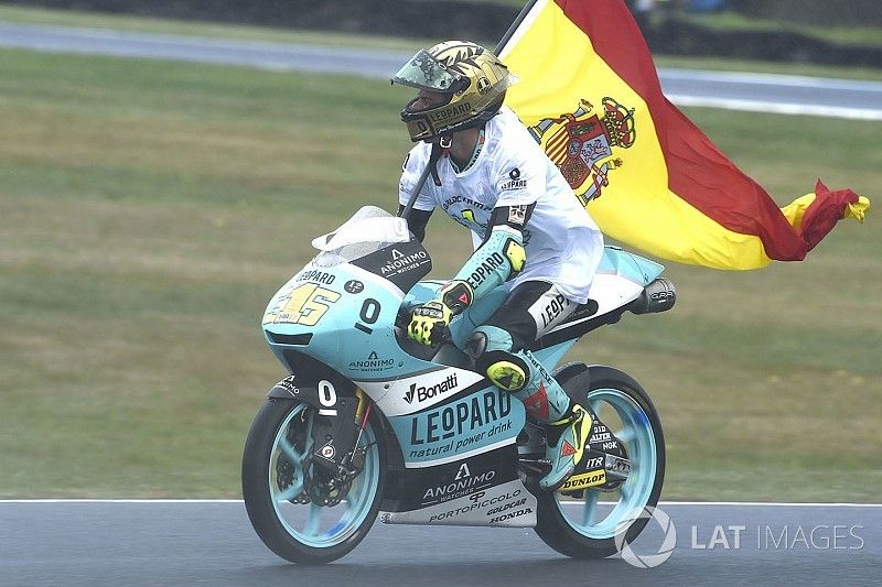 Moto3 Australia: Hujan hentikan balapan, Mir juara dunia
