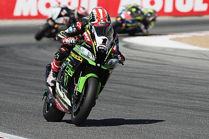 Laguna Seca, Gara 1: Davies sbaglia al Cavatappi e regala la vittoria in Gara 1 a Jonathan Rea